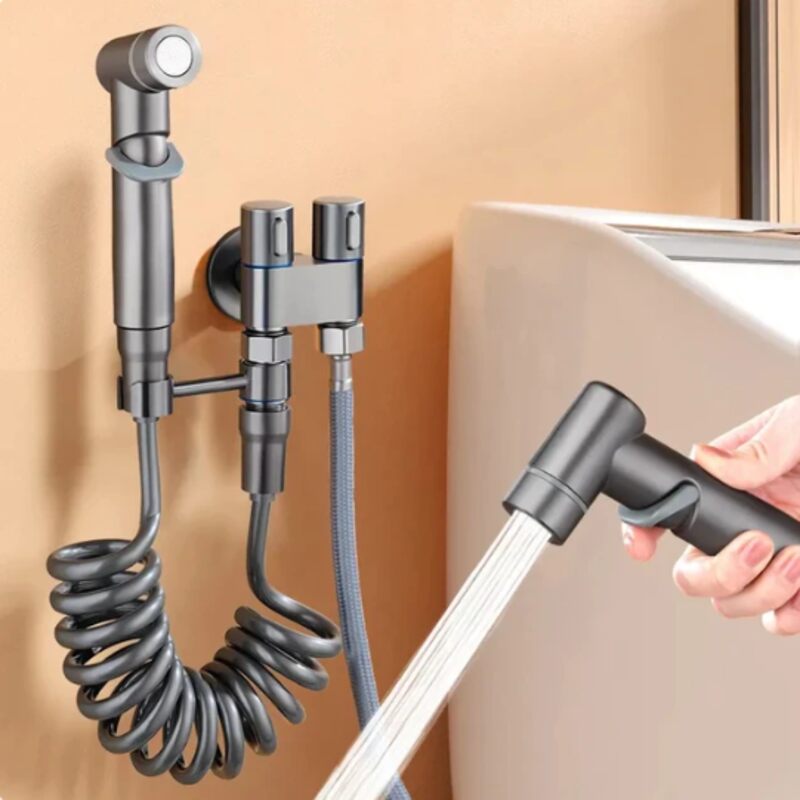 (30% di sconto) Set Pistola Spruzzare Toilette Compagna