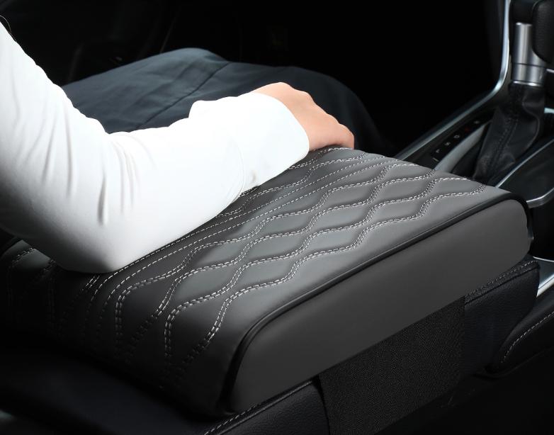 (30% di sconto) Box bracciolo antifatica per auto