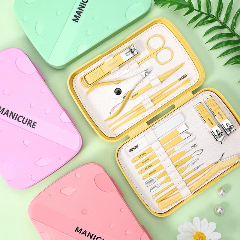 (30% DI SCONTO%) Astuccio portatile di lusso per manicure