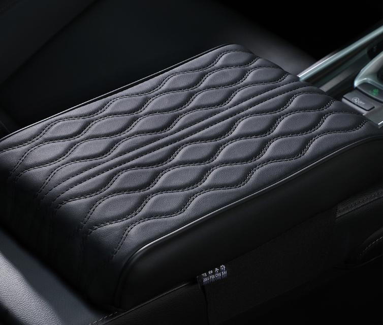 (30% di sconto) Box bracciolo antifatica per auto