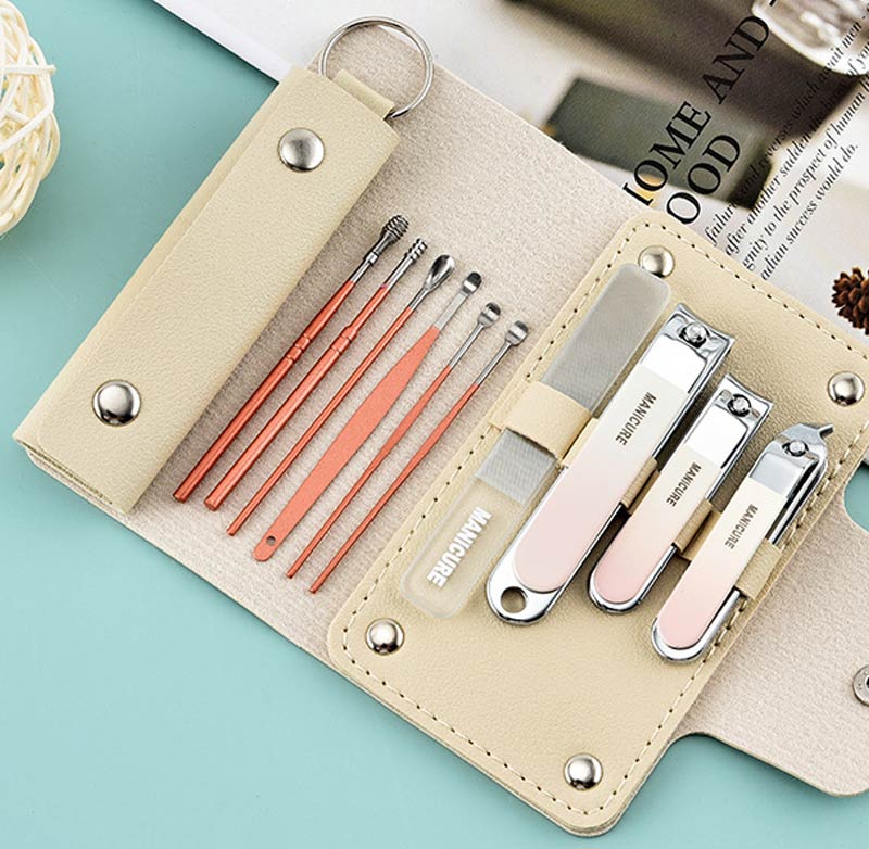 (30% DI SCONTO%) Kit completo di bellezza per unghie e orecchie