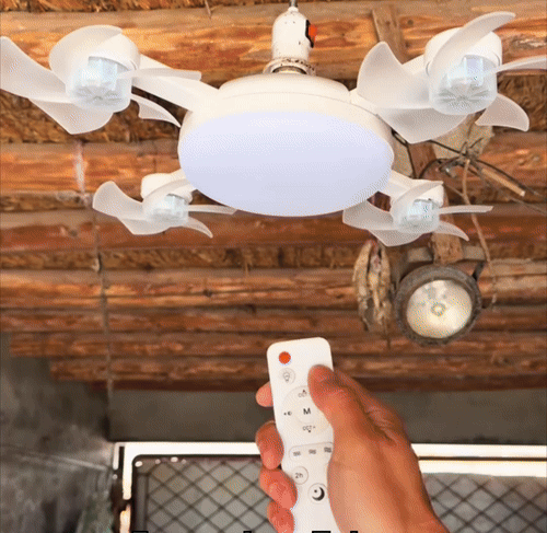 BreeLite™ Lampada con ventilatore compatto a 4 pale