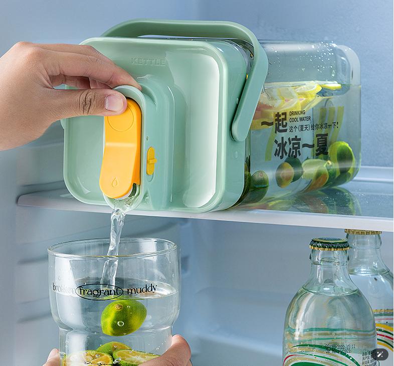 (30% DI SCONTO) Serbatoio d’Acqua Compatto da Frigo con Rubinetto