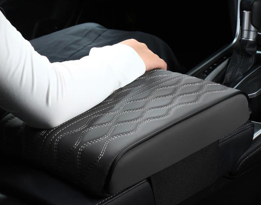 (30% di sconto) Box bracciolo antifatica per auto