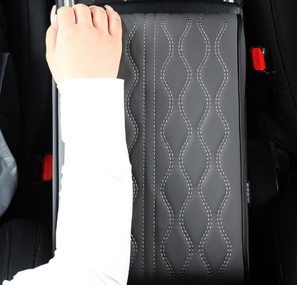 (30% di sconto) Box bracciolo antifatica per auto