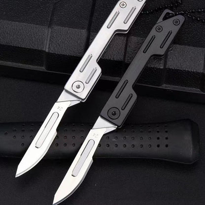 (30% di sconto) Coltello multiuso, compatto e affilato